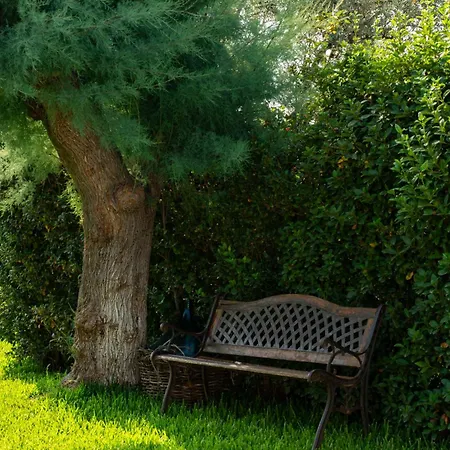 Villa In Campagna Con Piscina *