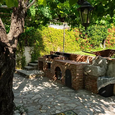 In Campagna Con Piscina *